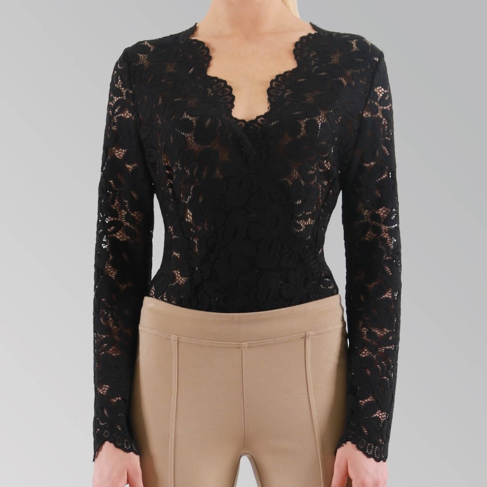Lace body suit
